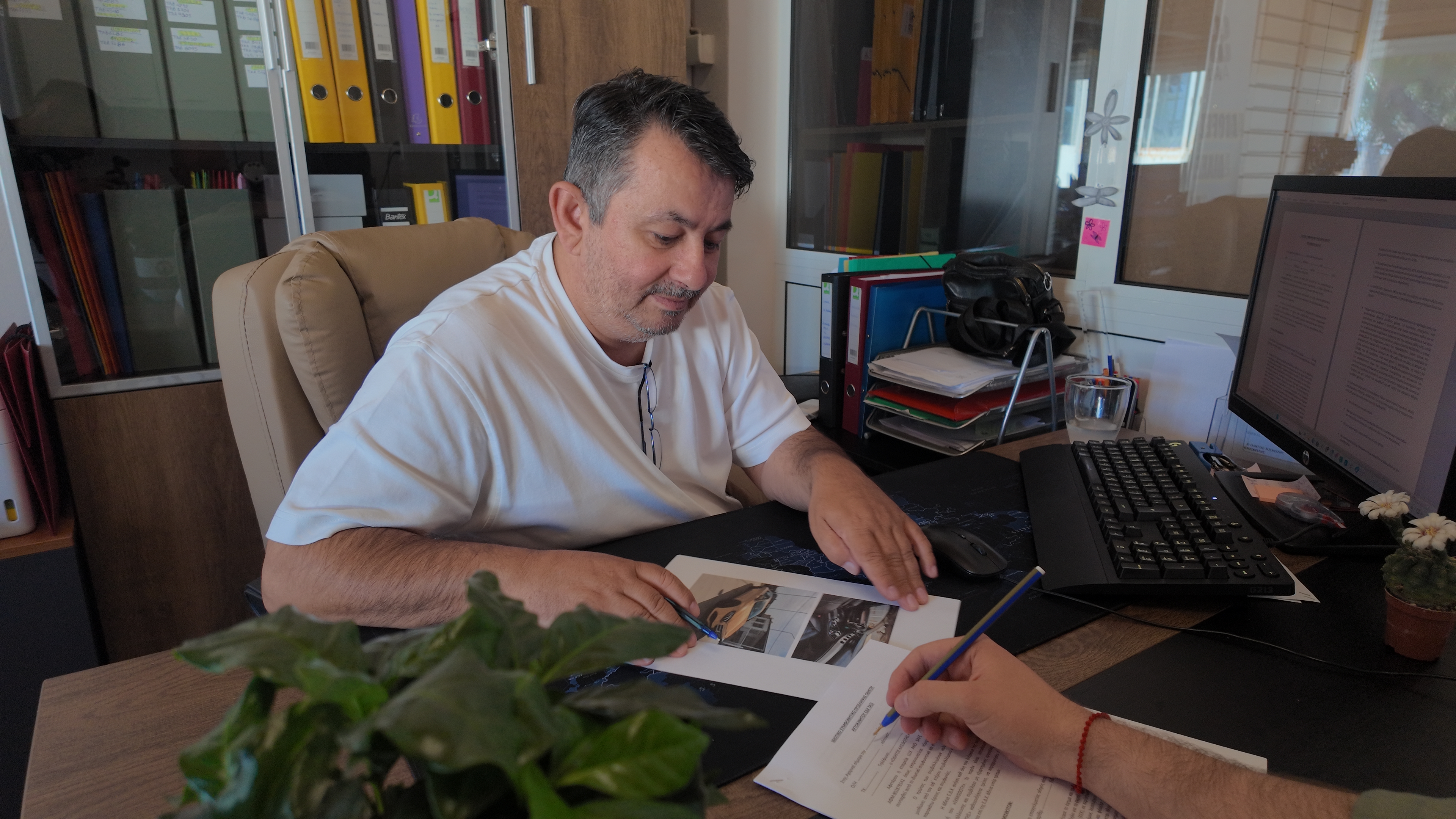 Συνάντηση για αγοραπωλησία και ενοικίαση άδειας taxi